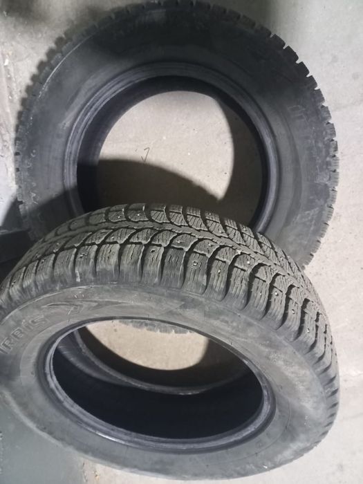 Зимние шины комплект