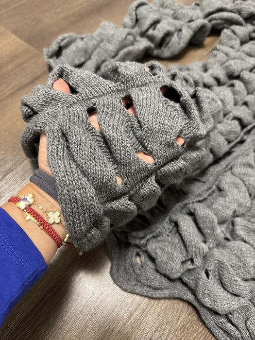 Дълга жилетка с уникална плетка