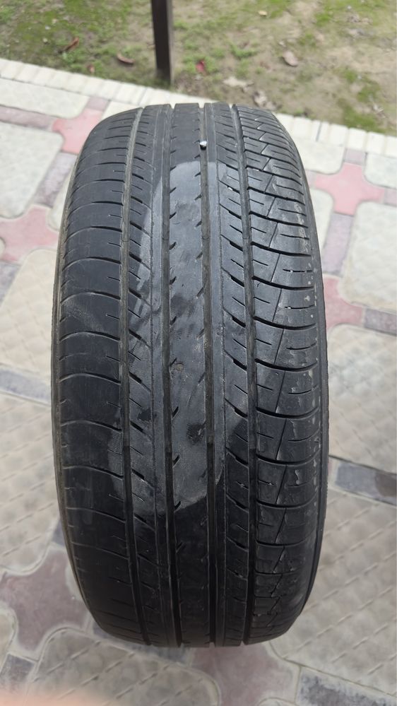 Yokohama 215/55/r17