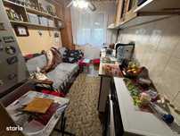 Apartament de vanzare, cu 3 camere, 48 mp, zona Micro 14