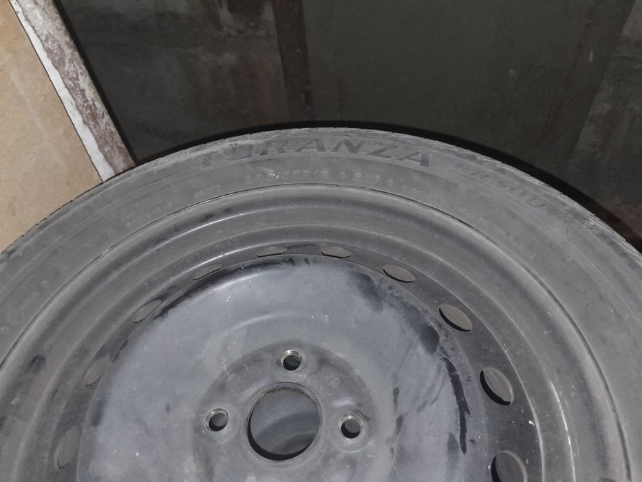 Продаю шины с дисками