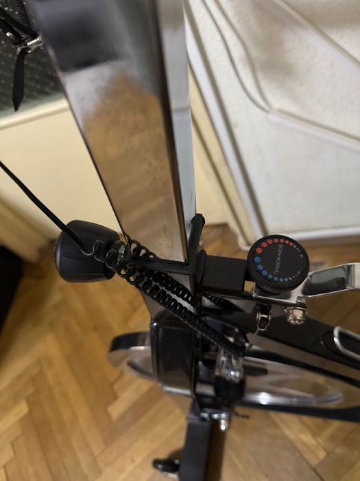 Bicicleta spinning Tunturi FitRace 40, volanta 22kg