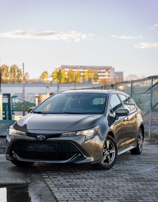Toyota Corolla Hybrid , carte service
