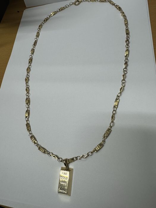 златен синджир с висулка 10.49гр 14к 585