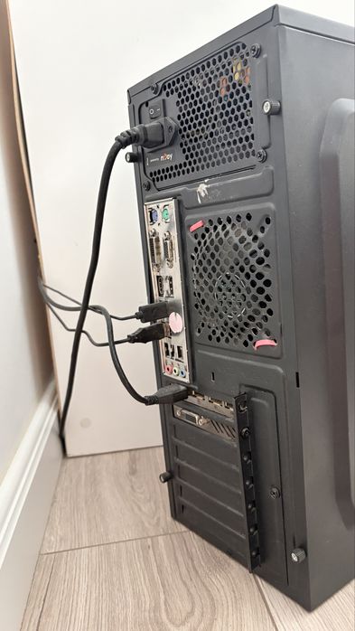 Vand pc gaming nvidia 1070