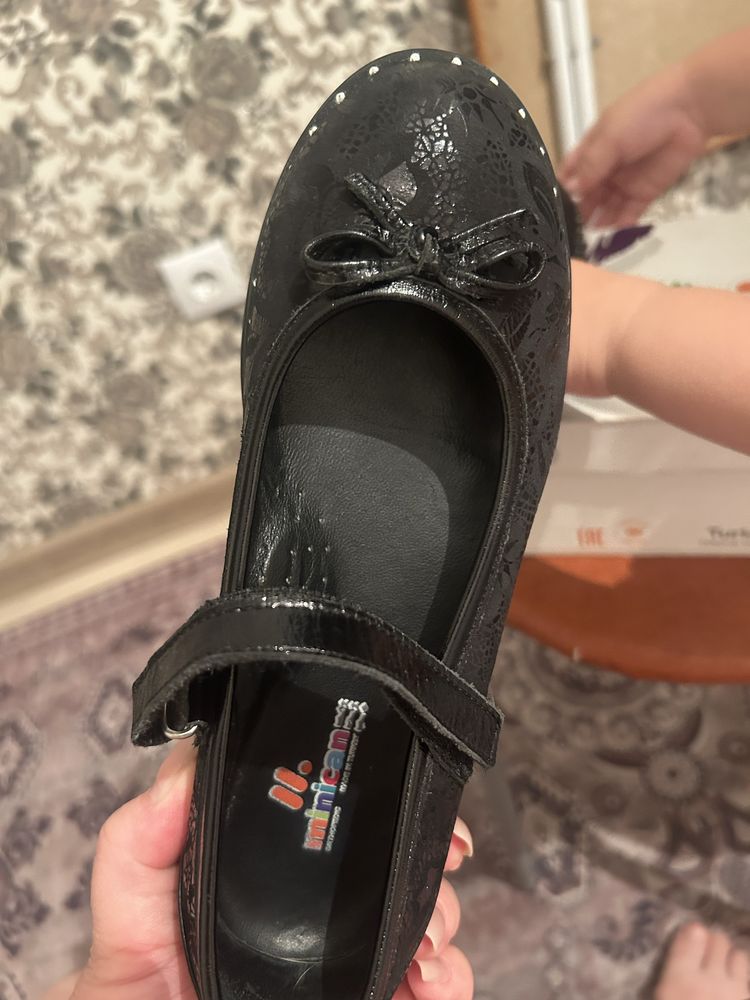 Туфли девочке