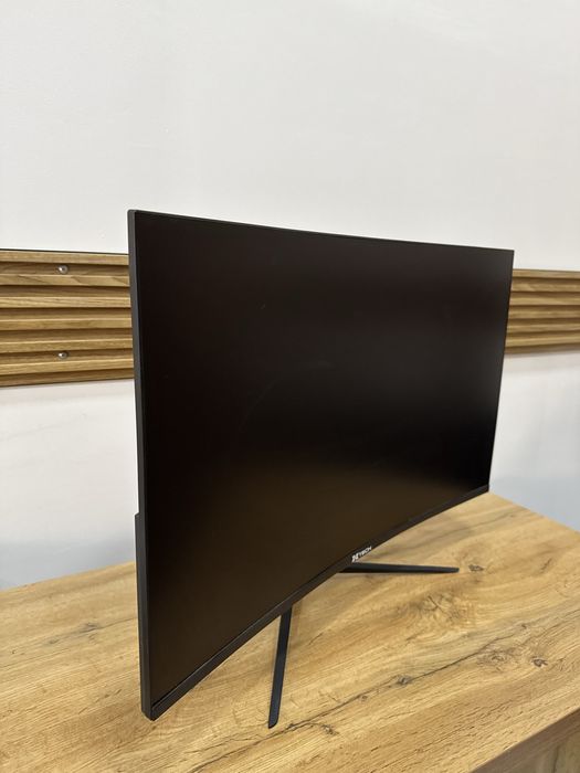 Продам монитор 27 дюймов X TECH Curved почти новый - не использовали
