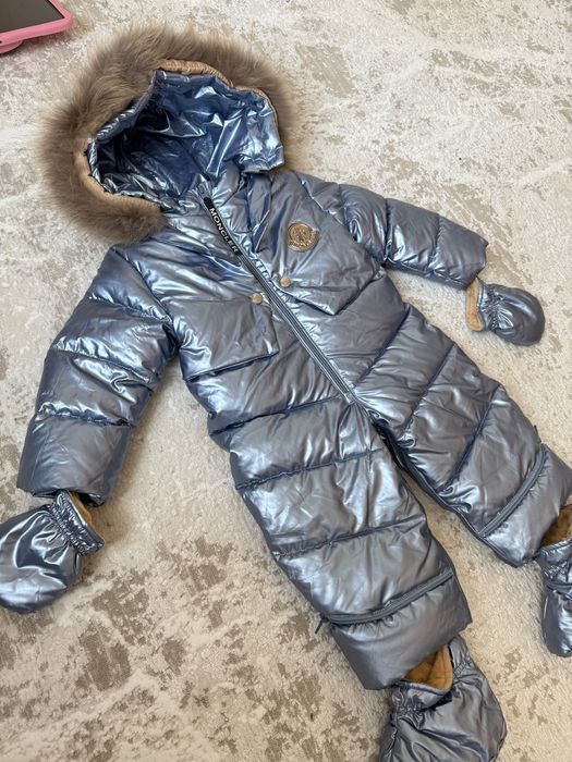 Прдам новый зимний комбинезон для мальчика