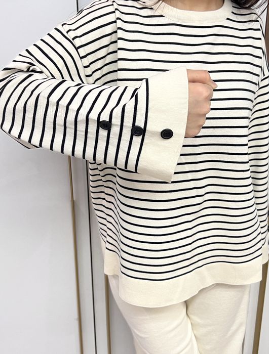 Бежевая двойка , женская