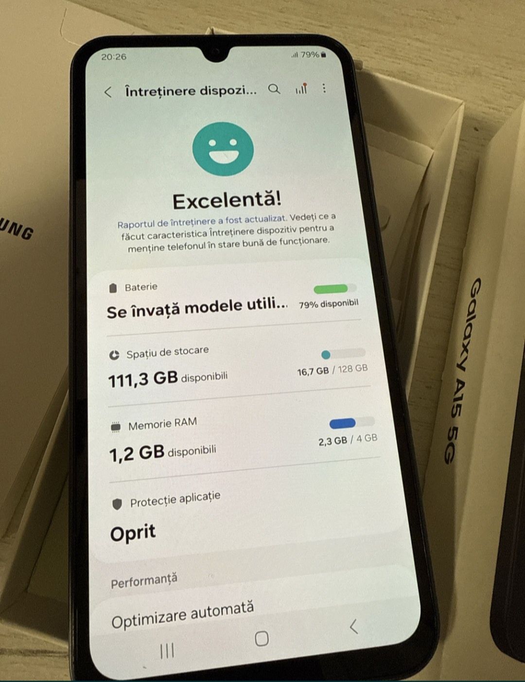 Samsung a15 la cutie