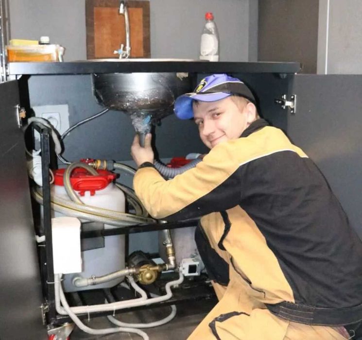 Услуги сантехника: замена унитаза, раковины и смесителя под ключ!