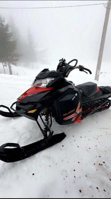 Ski doo summit x 2015