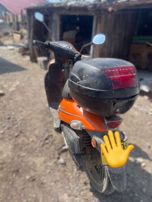 Vand scuter kymco