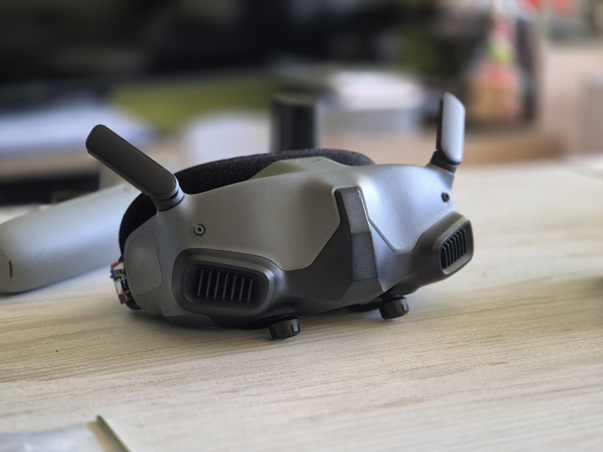 DJI Avata 1 - Pro View + Fly More combo