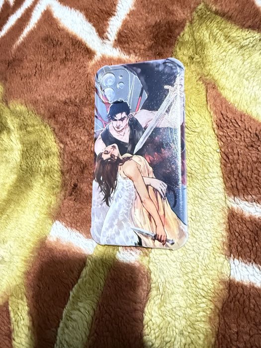 Продаю чехол на iPhone 11
