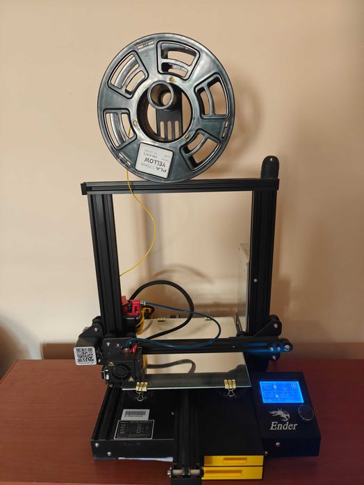 Imprimanta 3D Creality Ender 3 Pro
