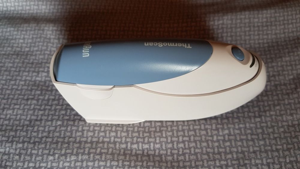 Termometru auricular Braun ThermoScan IRT 4520