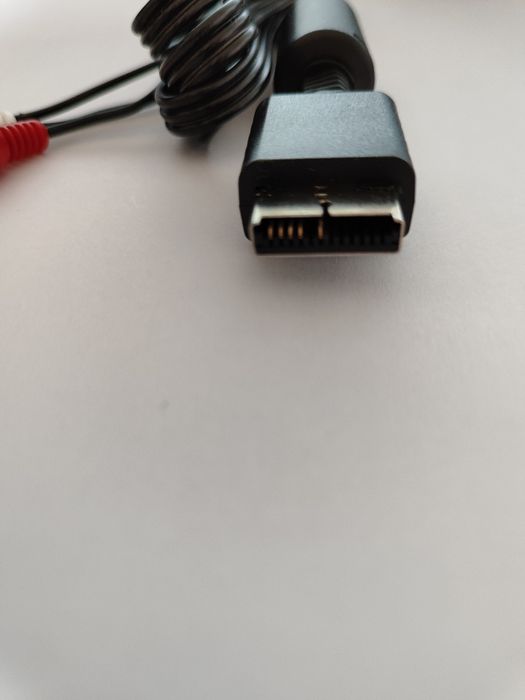 Кабел за PS2 , PS3 към  AV (чинчове)
