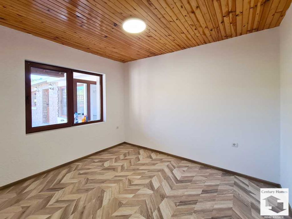 Продава се Къща в с. Ново село, Област Велико Търново - 120 кв.м за 1192 €/кв.м - Снимка #8
