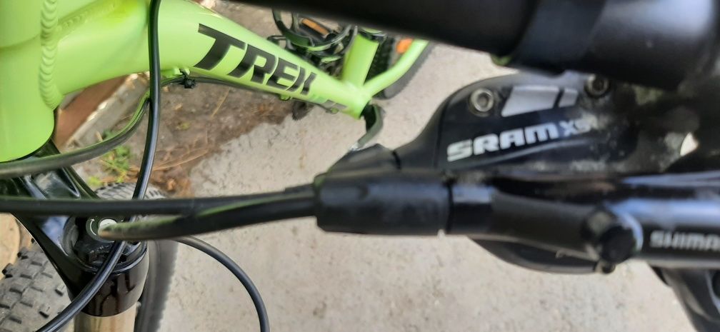 Mtb Trek x-caliber 8 roti pe 29