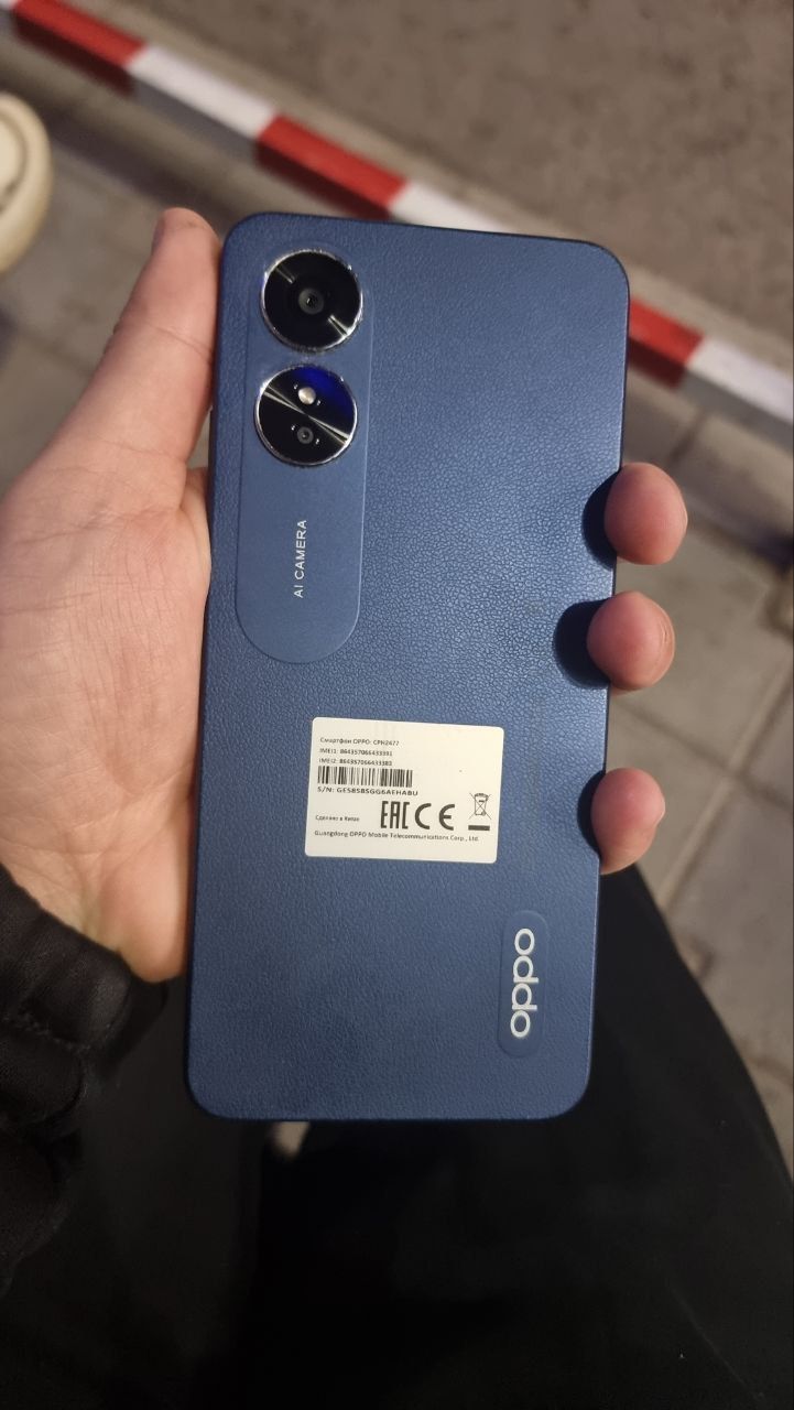 Продам Oppo A17 в отличном состоянии