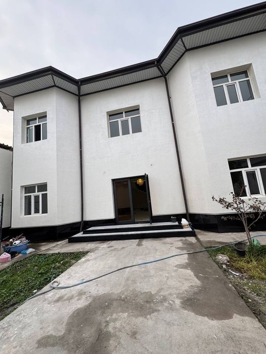 Сергели Узгариш Киа автасалонини оркасида