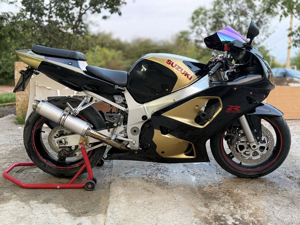 Suzuki gsxr 600 k3