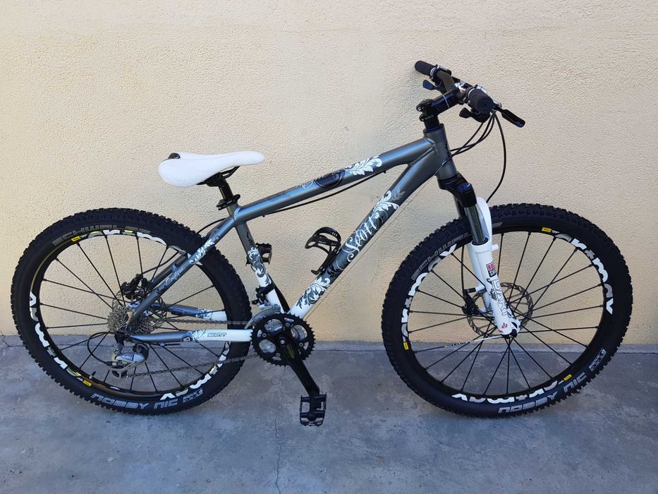 Bicicleta MTB, aluminiu, Scott contessa, frane hidraulice