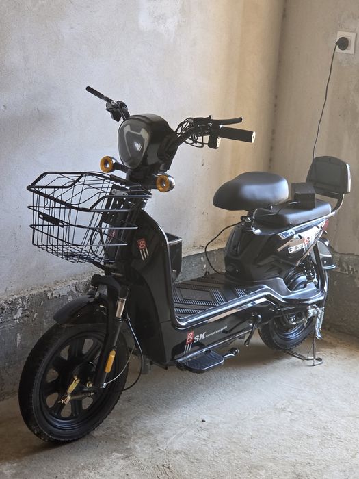 SK8 500W 48V

Состояние жақсы көп жүрілмеген царапина жоқ