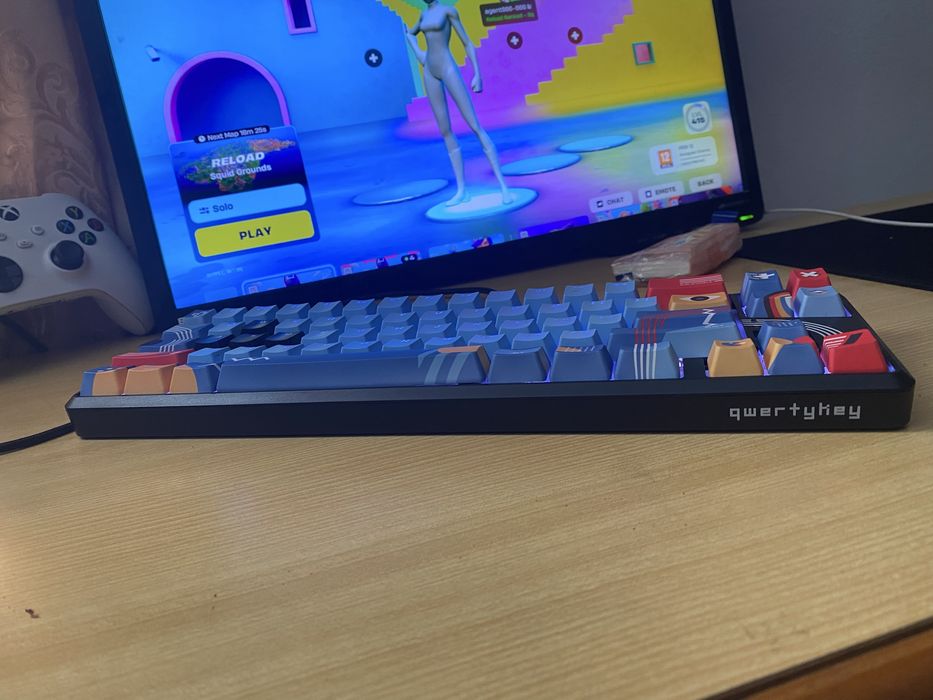 Vand tastatura qwertykey metric editie limitata !!