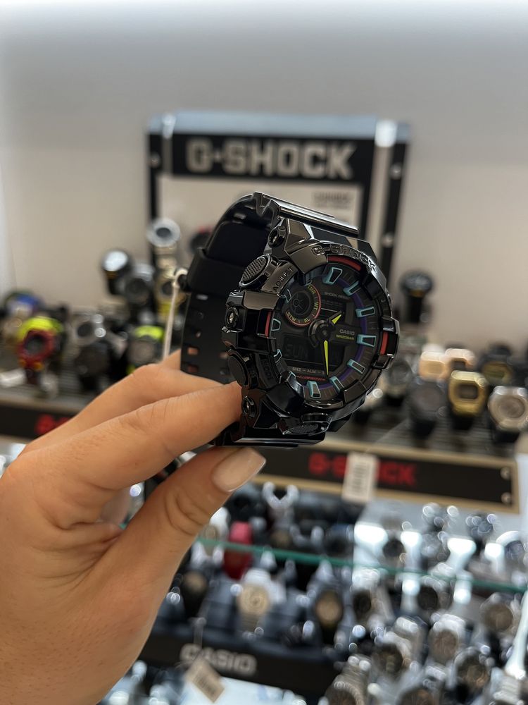 Мъжки часовник Casio G-Shock GA-700RGB-1AER