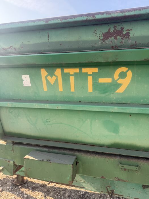МТТ-9. Навозоразбрасыватель.