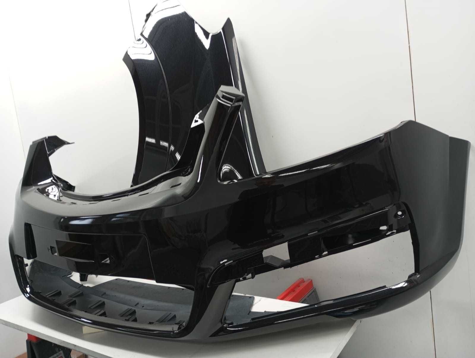 Bara & Aripa Fata Stanga Opel Zafira B An 2005-2012 (Z20R (Negru))