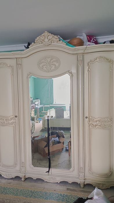 Спальный гарнитур,