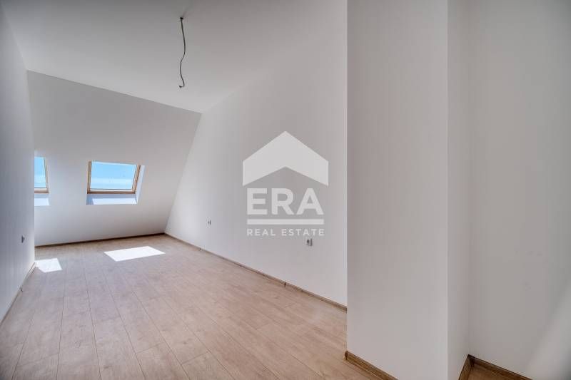 Продава се Тристаен апартамент в Варна, Победа - 114 кв.м за 1711 €/кв.м - Снимка #10