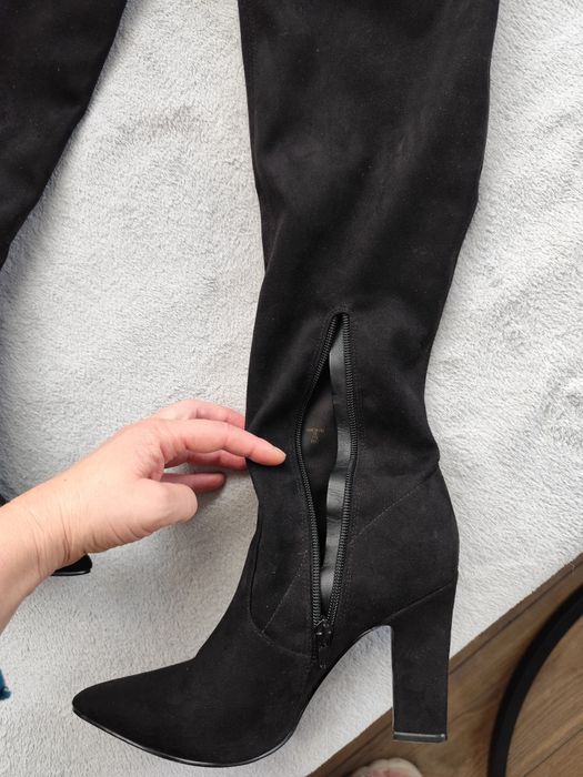 Велурени чизми Guess номер 37.5