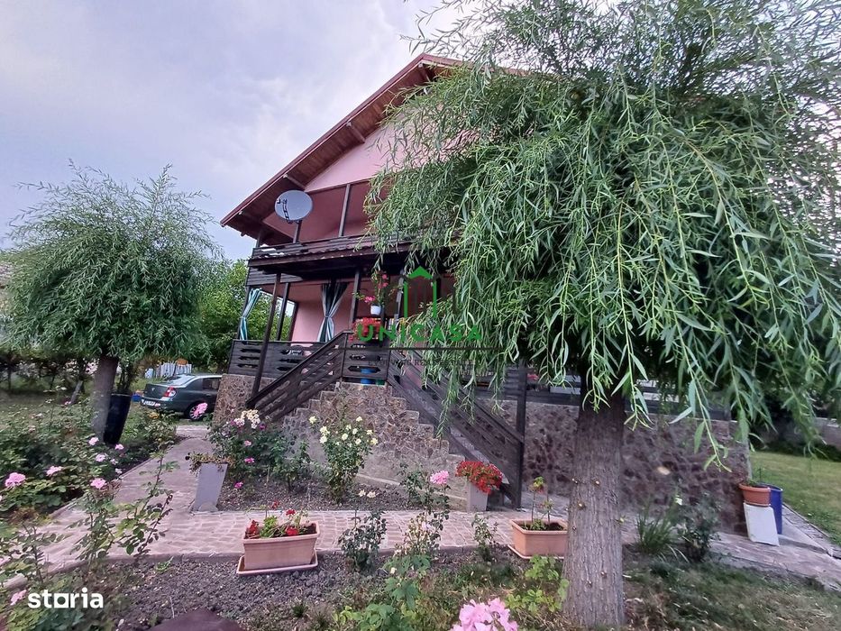 Casa Bunesti/La Cheie