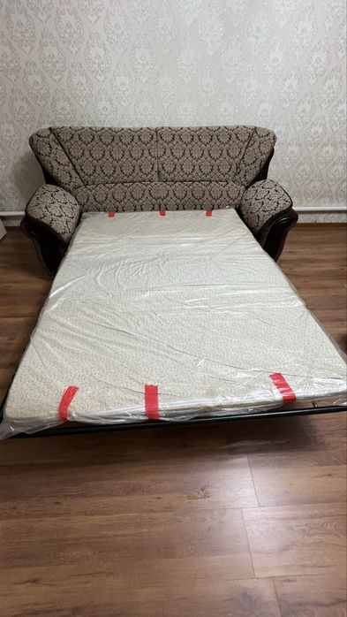 Продам диван б/у