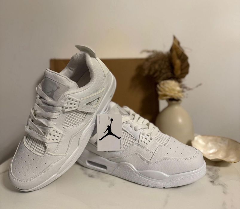 Jordan 4 Thunder White marimea 41 42 de barbati