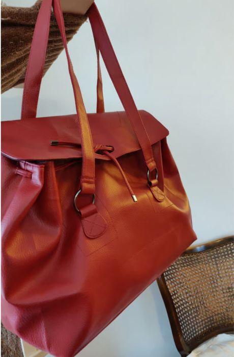 Нова чанта  Daniel Hetcher