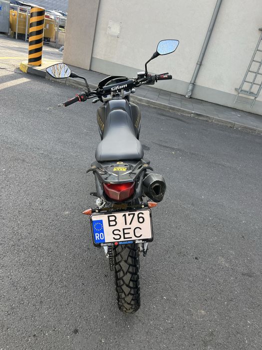 Yamaha XT 125 enduro