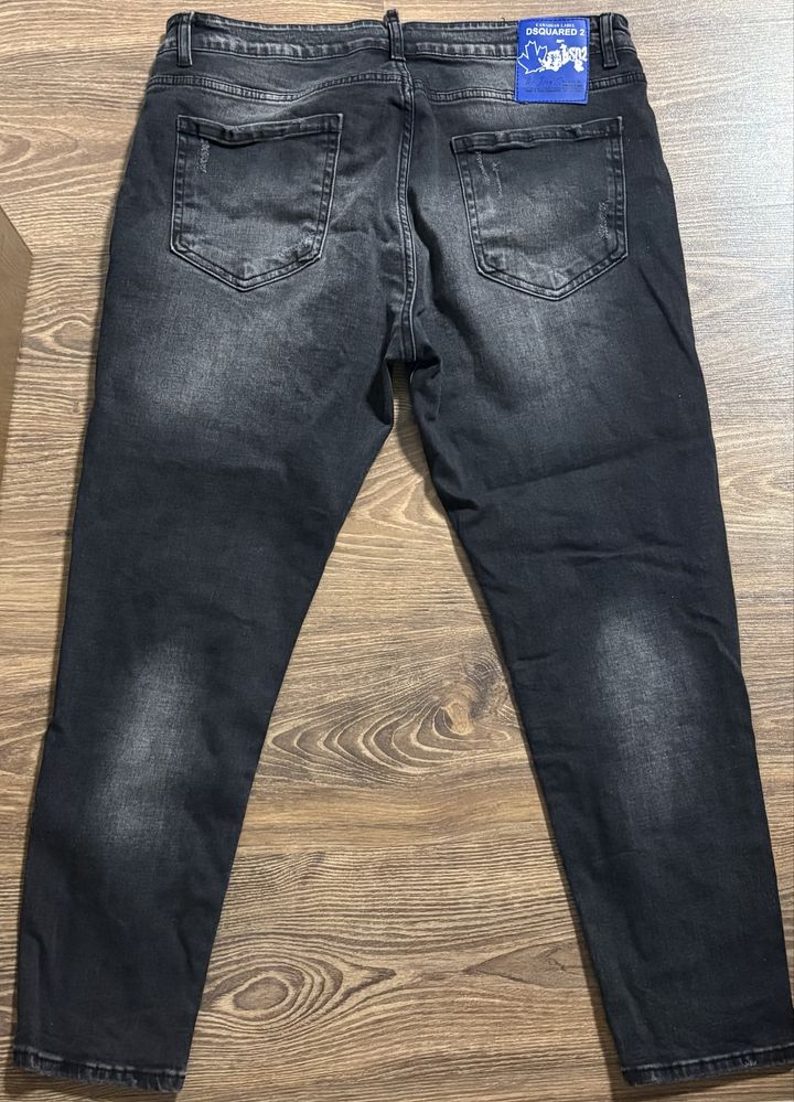 Дънки Dsquared2 (чисто нов)