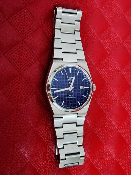 Tissot prx кварц