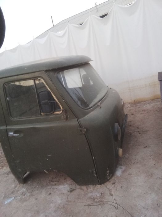 Уваз запчасти сотилади