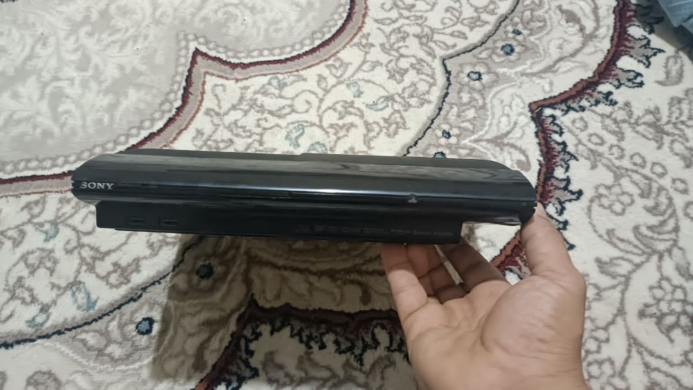 Playstation 3 Super Slim