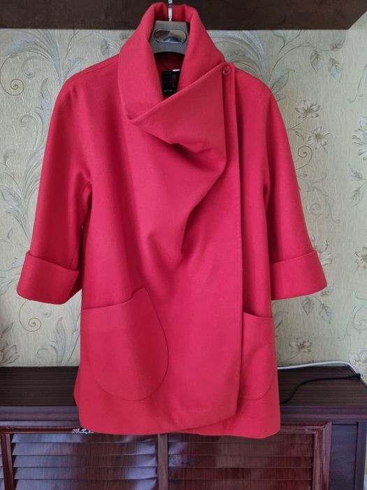 Женские пальто в отличном состоянии Турция