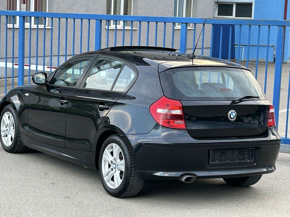 Bmw 120d 2011 euro5 facelift xenon trapa navi FULL