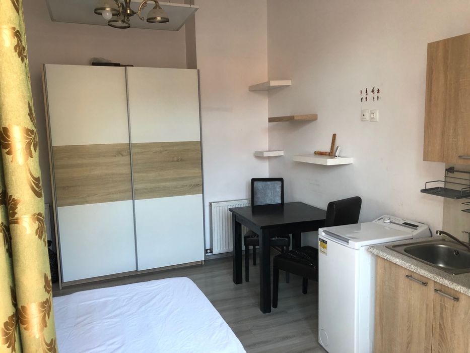 Inchiriez studio Ultracentral langa hotel ARO