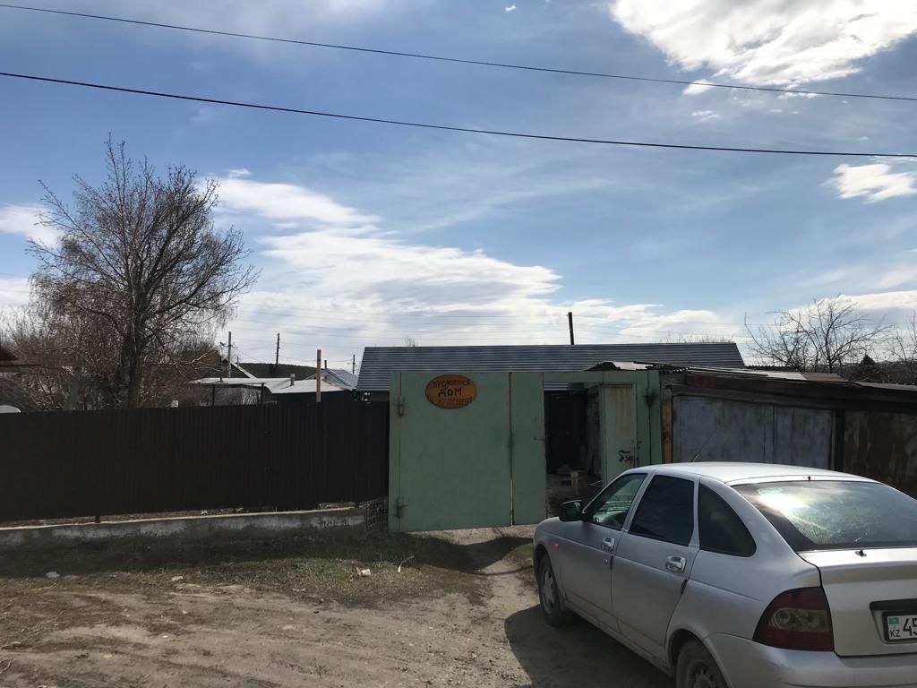 Продаётся дом в районе  Новый Подхоз