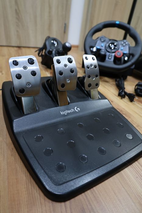 Волан Logitech G29 + Shifter